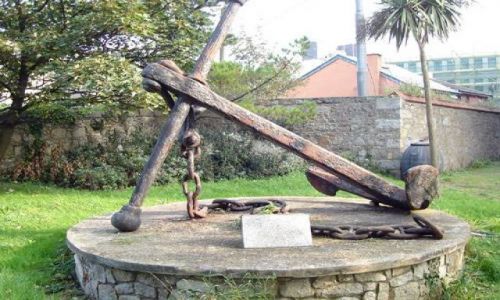 Zdjęcie IRLANDIA / brak / Dun Laoghaire / Dziedziniec Muzeum Morskiego