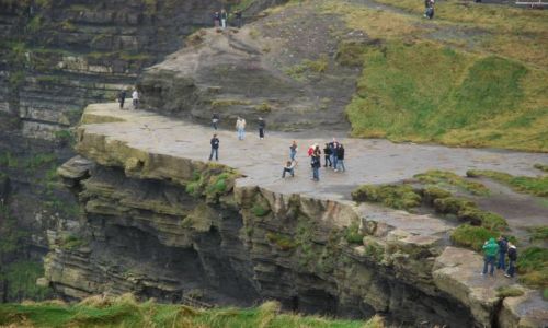 Zdjęcie IRLANDIA / brak / Kliffs of Moher / Niebezpieczny kliff