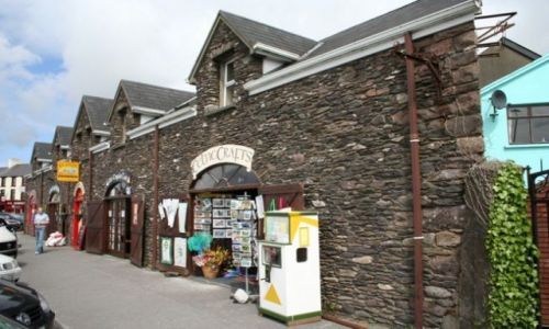 Zdjęcie IRLANDIA / - / Dingle. / Kup celtycką pamiątkę.