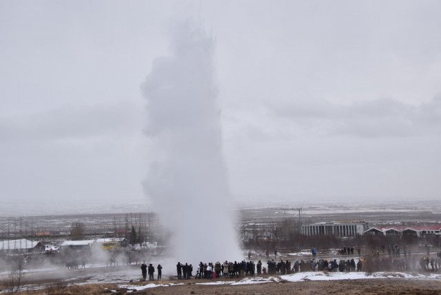 Zdj cia: Geysir, Islandia, Gejzer Strokkur, ISLANDIA