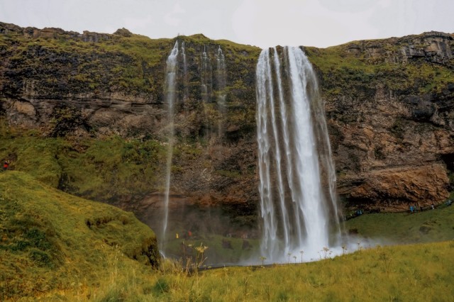 Zdj cia: Seljalandsfoss, Południowa Islandia, Wodospad Seljalandsfoss, ISLANDIA Zdj cia: Seljalandsfoss, Południowa Islandia, Wodospad Seljalandsfoss, ISLANDIA