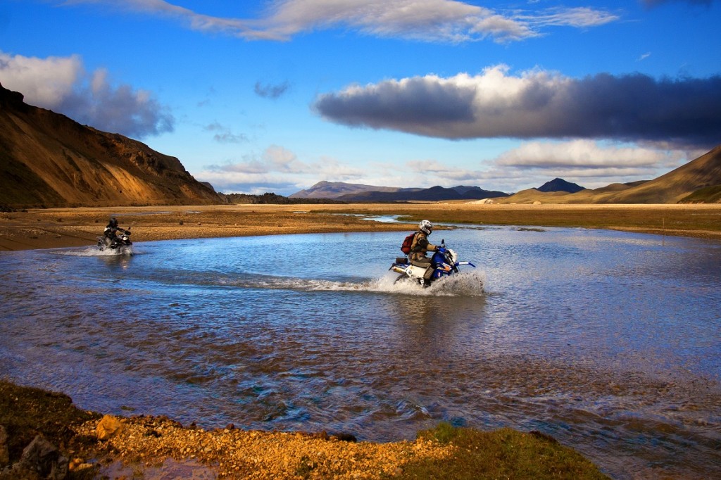 Zdjęcia: Landmannalaugar,  Park Narodowy Fjallabaki , W drodze czasem nie jest łatwo, ISLANDIA Zdjęcia: Landmannalaugar,  Park Narodowy Fjallabaki , W drodze czasem nie jest łatwo, ISLANDIA