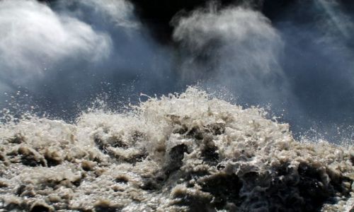Zdjęcie ISLANDIA / polnocny wschod / detifoss / skrawek szaty króla