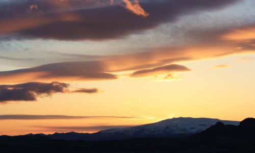 Zdjecie ISLANDIA / poudnie / okolice Vik / Eyjafjallajkull sunset