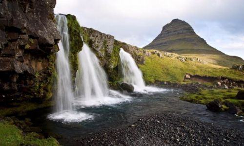 Zdjecie ISLANDIA / - / Grundarfjrður / Kirkjufell