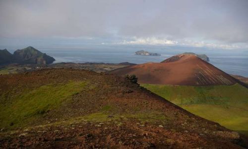 Zdjecie ISLANDIA / Wyspy Westmanów / Wyspa Heimaey / Widok na wulkan Eldfell