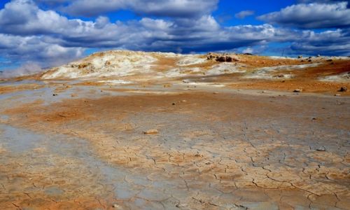 Zdj�cie ISLANDIA / p�n-wsch Islandia / Hverarond , okolice jeziora Myvatn / Pole geotermalne 