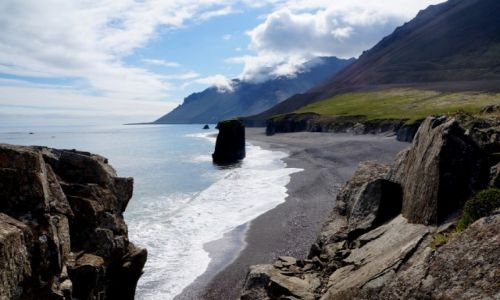 Zdjecie ISLANDIA / wschodnia Islandia / midzy Djupivogur a Hofn / Czarna plaa