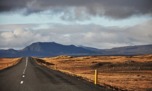 Zdjecie ISLANDIA / Islandia / Islandia / Porodku niczego