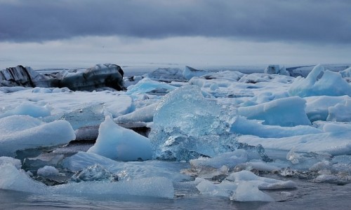 Zdjecie ISLANDIA / Islandia / Islandia / isce rocks