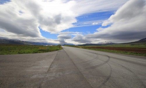 Zdjcie ISLANDIA / Akureyri / Gdzie w drodze z Akureyri / Lost Highway