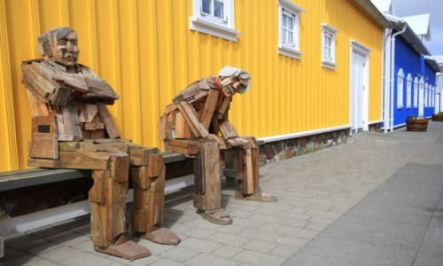 Zdjecie ISLANDIA / Siglufjrður / Siglufjrður / Dziadki w deche :)