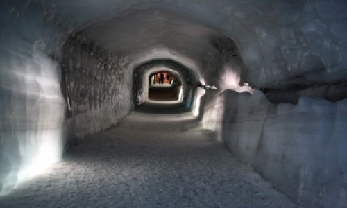 Zdjecie ISLANDIA / Reykjavik / Park Narodowy Skaftafel / Tunel w lodowcu Langjokull