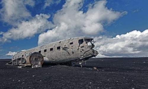 Zdjecie ISLANDIA / Slheimasandur / South Iceland / Famous after death