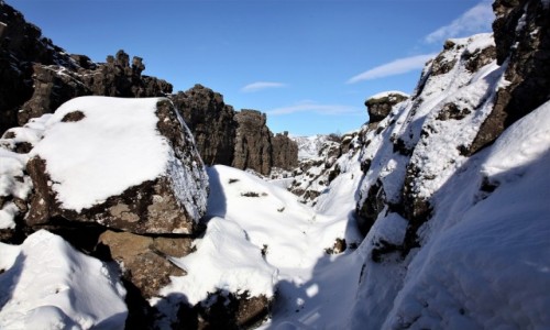 Zdjcie ISLANDIA / Park Narodowy Thingvellir / Wwz Almannagj / Na styku pyt tektonicznych: eurazjatyckiej i pnocnoamerykaskiej