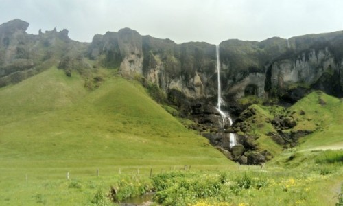 Zdj�cie ISLANDIA / Niedaleko Hof / Foss a Sidu / WODOSPADZIK