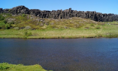 Zdjęcie ISLANDIA / Thingvellir / Thingvellir / Ściana ze skał wulkanicznych