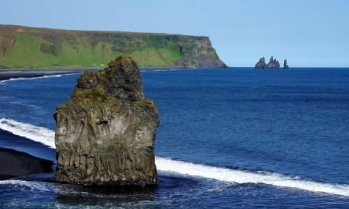 Zdjcie ISLANDIA / Poudniowe wybrzee / Dyrholaey / Nad czarn pla