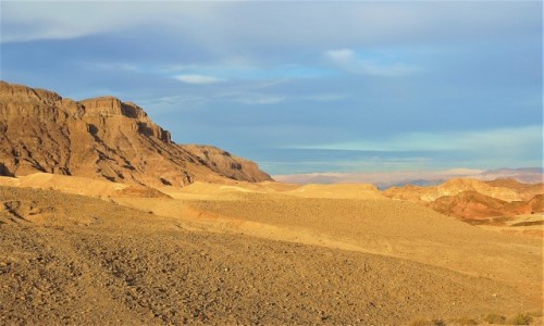 Zdjcie IZRAEL / Eilat / Timna Park / Po pochmurnym dniu, soneczny podwieczorek