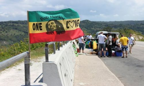 Zdjęcie JAMAJKA / - / most Rio Bueno / ONE LOVE