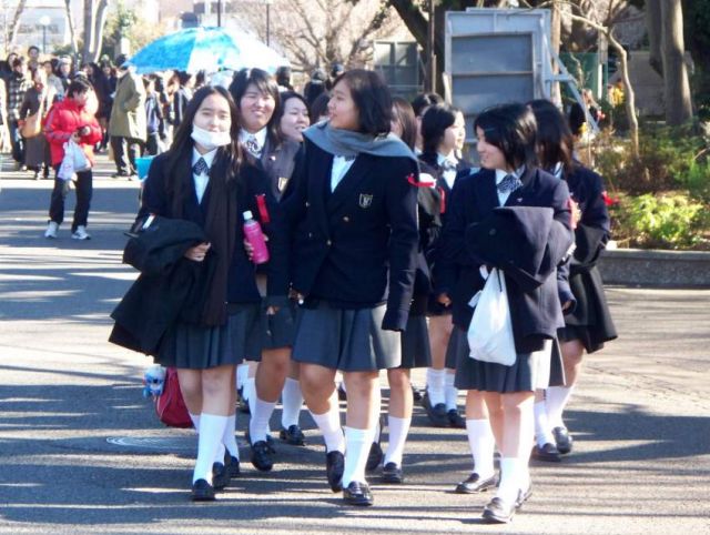 Zdjęcia: Ueno Park, Tokio, Japanese schoolchildren :), JAPONIA Zdjęcia: Ueno Park, Tokio, Japanese schoolchildren :), JAPONIA