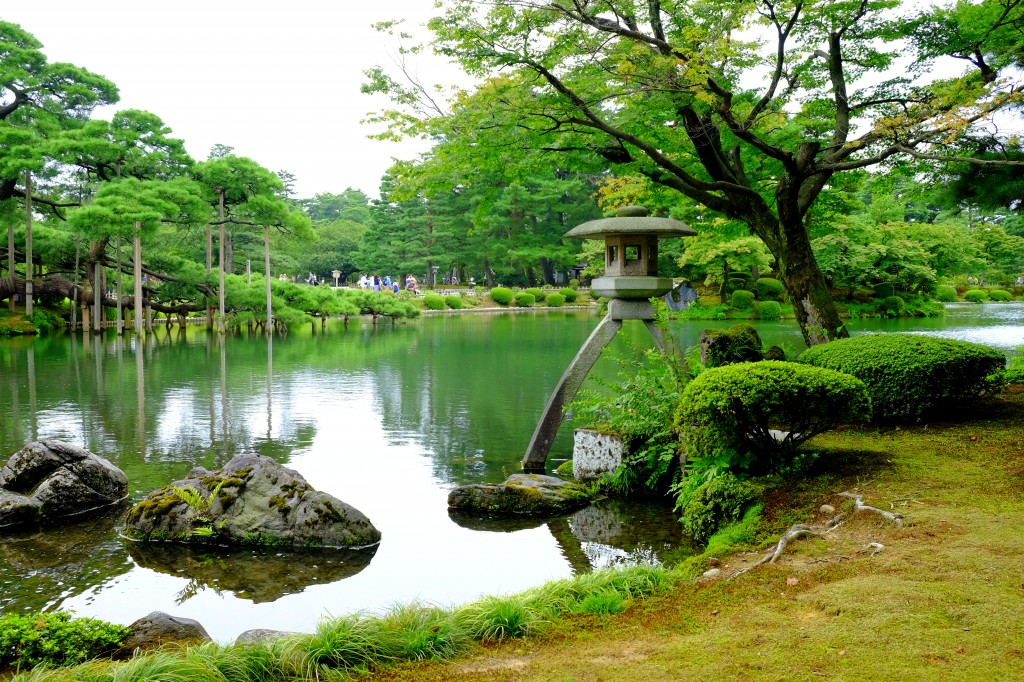 Zdjęcia: Kanazawa, Honsiu, Kenroku-en, JAPONIA Zdjęcia: Kanazawa, Honsiu, Kenroku-en, JAPONIA