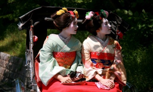 Zdjęcie JAPONIA / - / Kyoto / Odpoczynek w cieniu
