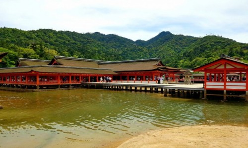 Zdjcie JAPONIA / HOKKAIDO / MIYAJIMA / ITSUKUSHIMA JINJA