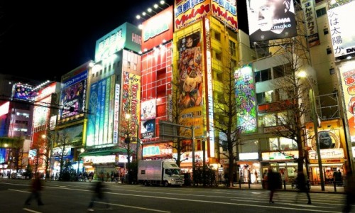 Zdjęcie JAPONIA / Tokio / Akihabara / Kolorowa noc