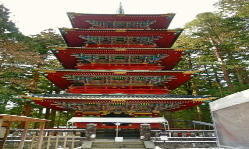 Zdjęcie JAPONIA / Nikkō / Tōshō-gū / Five-storied Pagoda