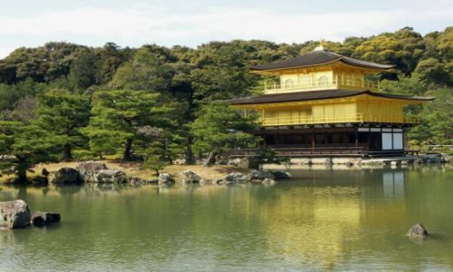 Zdjęcie JAPONIA / Kioto / jedna ze swiatyn / złotko