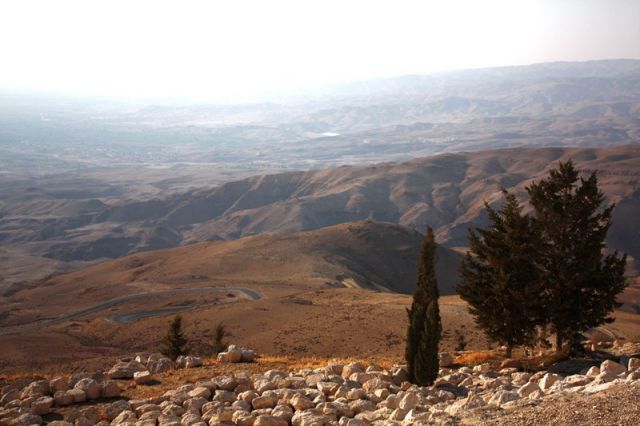 Zdjęcia: Gora Nebo, Widok na Ziemię Obiecaną , JORDANIA Zdjęcia: Gora Nebo, Widok na Ziemię Obiecaną , JORDANIA
