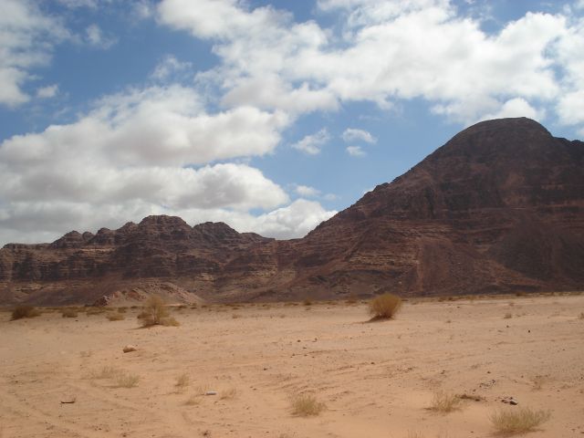 Zdjęcia: Wadi Rum, Aqaba, Okolice Wadi Rum, JORDANIA Zdjęcia: Wadi Rum, Aqaba, Okolice Wadi Rum, JORDANIA