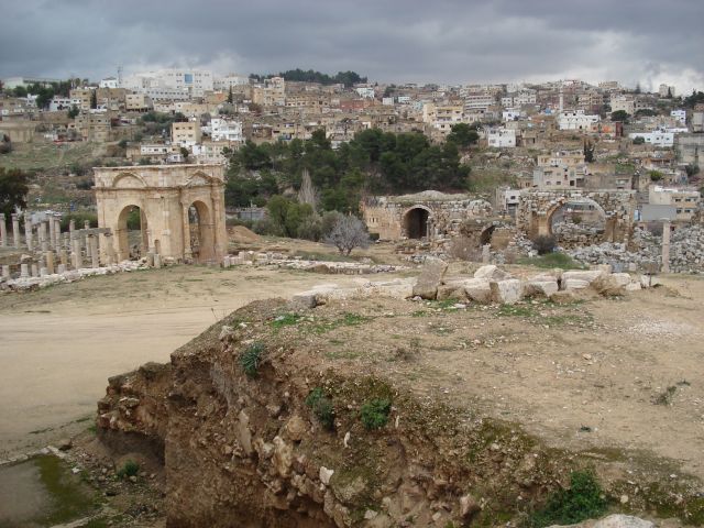Zdjęcia: Jarash, Jarash, Trochę nowego Jarashu, JORDANIA Zdjęcia: Jarash, Jarash, Trochę nowego Jarashu, JORDANIA