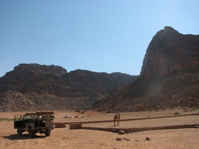 Zdjęcia: Wadi Rum, Na pustyni, JORDANIA Zdjęcia: Wadi Rum, Na pustyni, JORDANIA