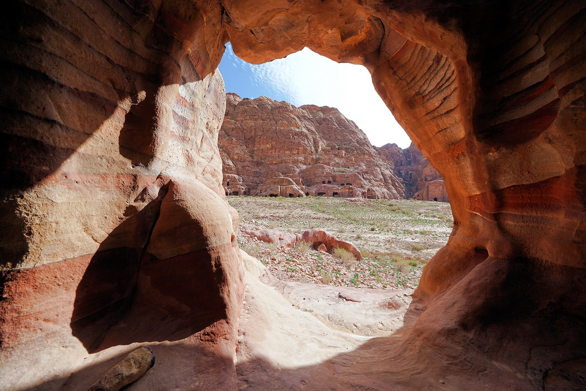 Zdjęcia: Petra, Muhafaza Ma'an, Z kamiennej kapsuły, JORDANIA Zdjęcia: Petra, Muhafaza Ma'an, Z kamiennej kapsuły, JORDANIA