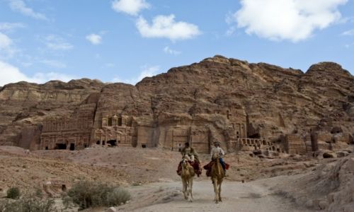 Zdjecie JORDANIA / - / Petra / PEDZ DO TURYSTW