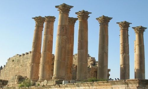 Zdjecie JORDANIA / pnocna Jordania / Jerash / witynia Artemidy
