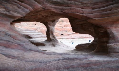 Zdjecie JORDANIA / Poudniowo-Zachodnia Jordania / Petra / Skalna weranda