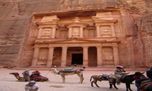 Zdjecie JORDANIA / Petra / wawz / tam, gdzie krcono film Indiana Jones...