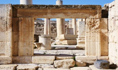 Zdjecie JORDANIA / Irbit / Jerash / Brama