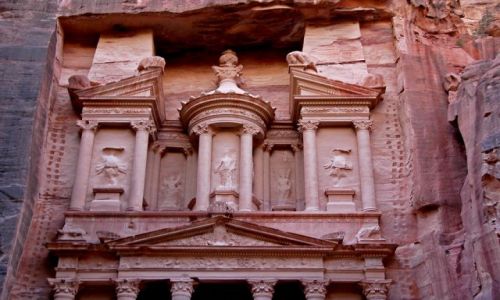 Zdjęcie JORDANIA / na skraju Pustyni Arabskiej / Petra / Chazne