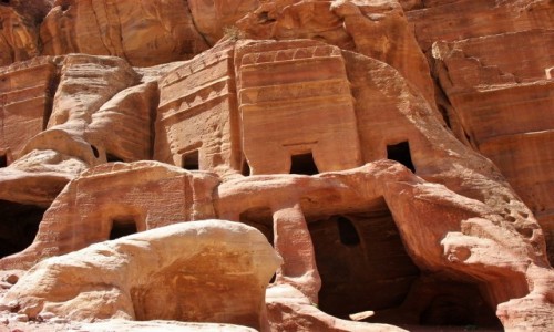 Zdjecie JORDANIA / Petra / Ruiny miasta Nabatejczykw / Grobowce fasadowe