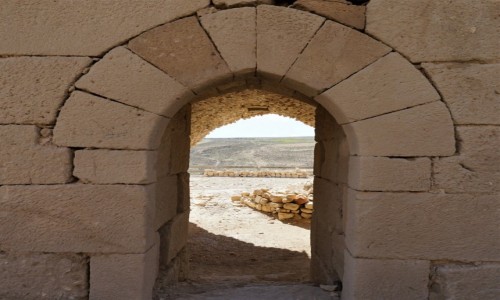 Zdjcie JORDANIA / Shobak / Krak de Montral  / Okno na wiat