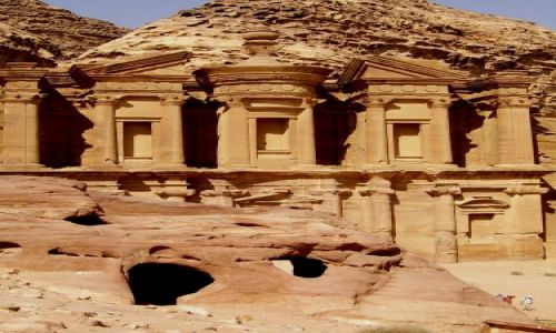 Zdjecie JORDANIA / brak / Petra / Klasztor