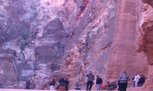 Zdjcie JORDANIA / pld-zach Jordania / Petra / jeden z trzech placw - rynkw
