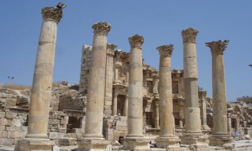 Zdjecie JORDANIA / brak / Dzerasz / swiatynia
