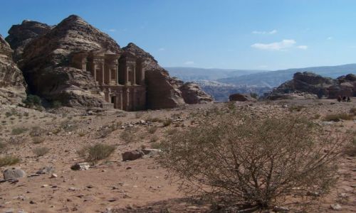 Zdjcie JORDANIA / pd. Jordania / Petra / Monastyr w Petrze
