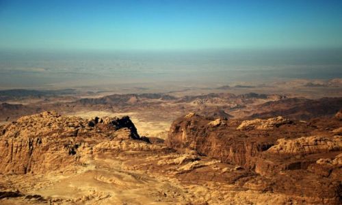 Zdjecie JORDANIA / Petra / droga do Petry / kanion po horyzont 