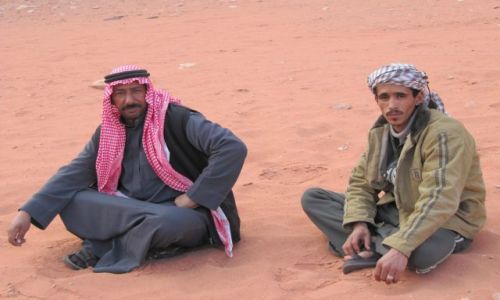Zdjęcie JORDANIA / Wadi Rum / Pustynia / Beduini